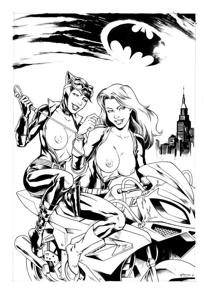 CATWOMAN & TALIA RIDING TOPLESS ON A BANE CHOPPER